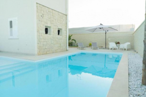 Vela Bianca Marzamemi, Marzamemi